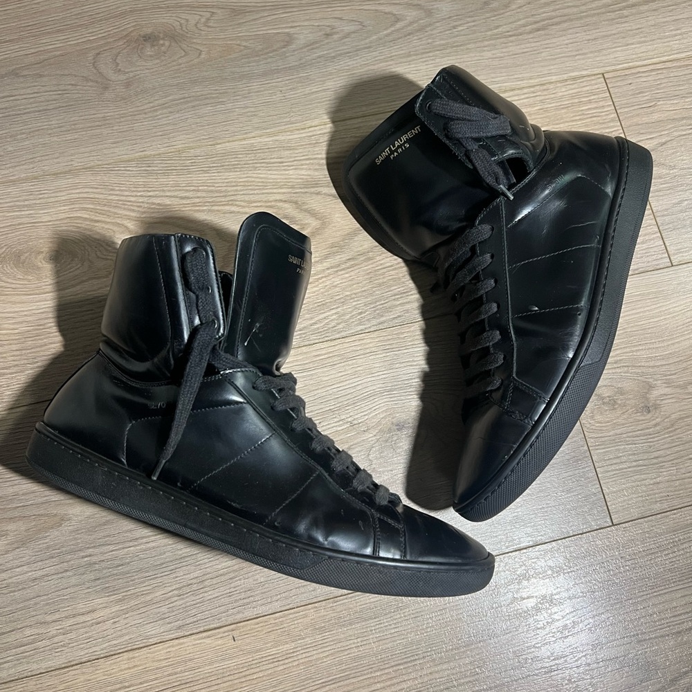 Saint Laurent Black Leather Sneakers
